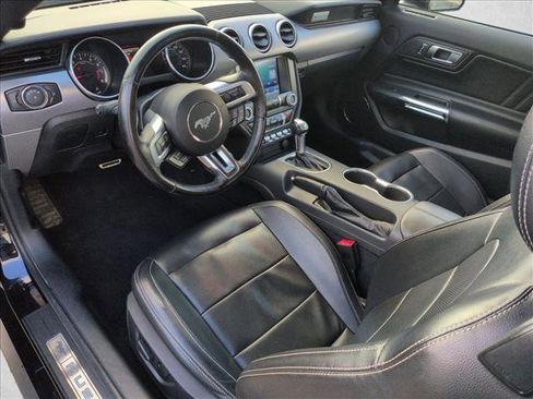 Used 2022 Ford Mustang Premium RWD image 12