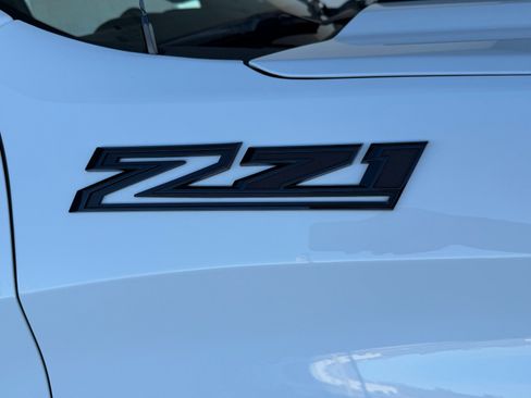 Used 2025 Chevrolet Silverado 1500 Custom Trail Boss w/ LPO, Dark Essentials Package image 26