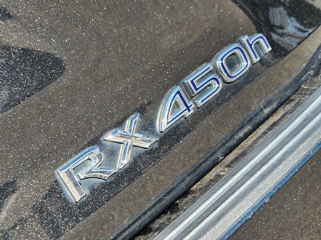 Used 2019 Lexus RX 450h AWD w/ Navigation Package image 18