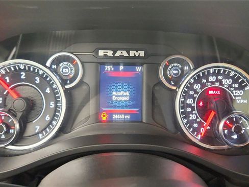 Used 2023 RAM 1500 Big Horn AWD/4WD image 25