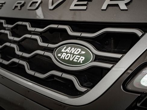 Used 2020 Land Rover Range Rover Evoque R-Dynamic HSE image 3