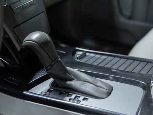 Used 2008 Acura MDX Sport Utility 4D image 32