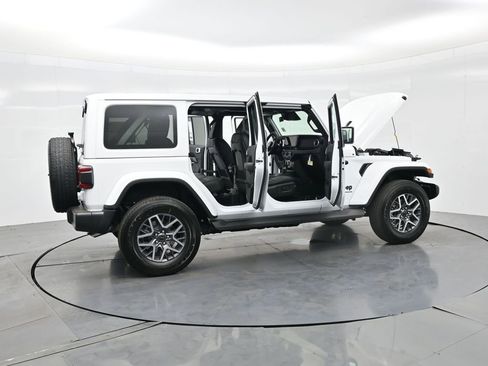 New 2026 Jeep Wrangler Sahara image 37