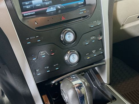 Used 2011 Ford Explorer XLT w/ 202A Rapid Spec Order Code image 23