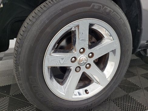 Used 2016 RAM 1500 Express RWD image 31
