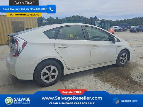 Used 2013 Toyota Prius Two FWD image 4