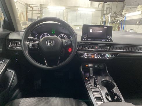 Certified 2023 Honda Civic EX image 16