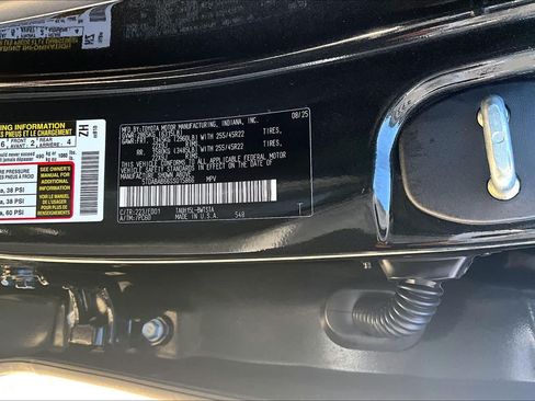 Used 2025 Lexus TX 500h AWD w/ Technology Package image 36