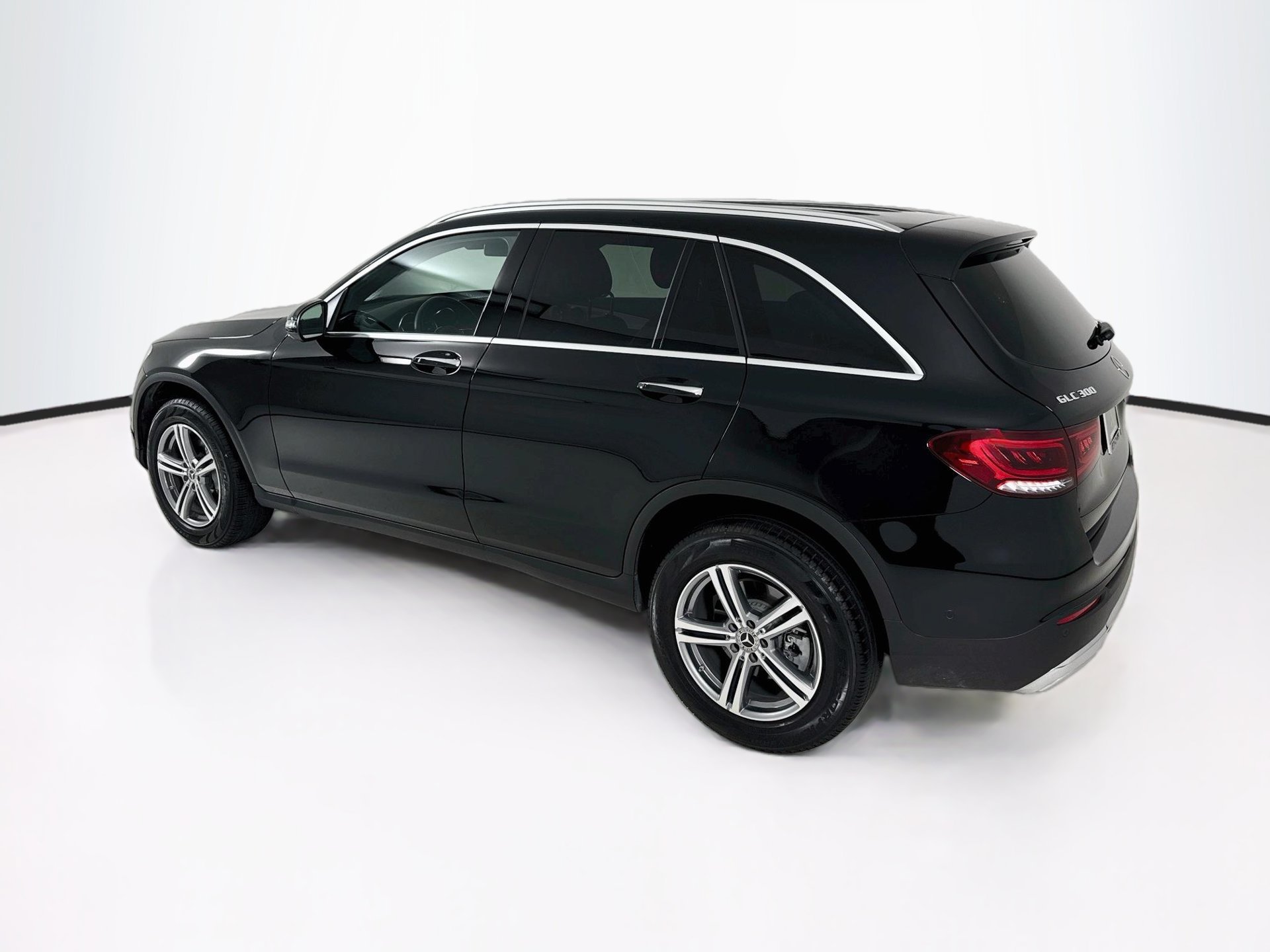 Certified 2022 Mercedes-Benz GLC 300 image 6