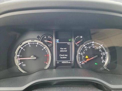 Used 2021 Toyota 4Runner Limited RWD image 10