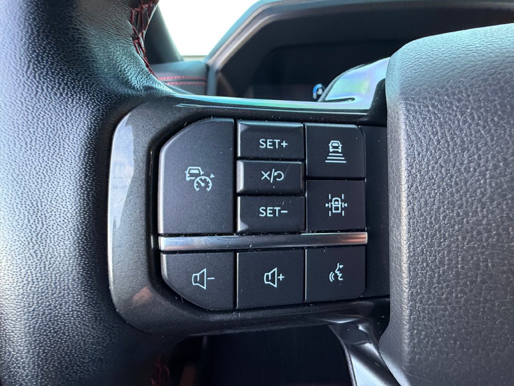 Used 2022 Ford Expedition Limited AWD/4WD image 24