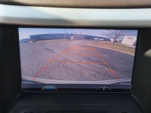 Used 2017 GMC Acadia SLT image 13