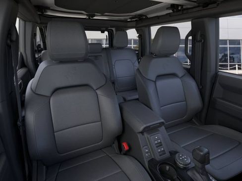 New 2026 Ford Bronco Badlands AWD/4WD image 10