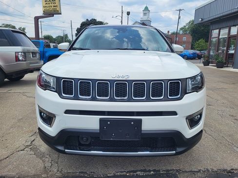 Used 2019 Jeep Compass Limited w/ Advanced Safety Group AWD/4WD image 2