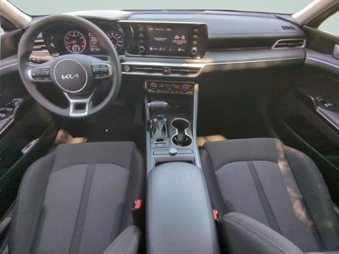 Used 2024 Kia K5 LXS FWD image 10