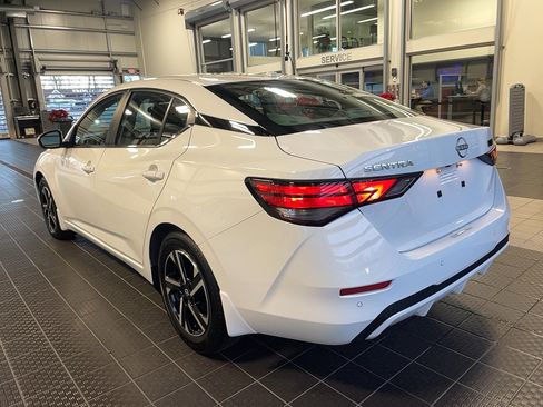 Used 2025 Nissan Sentra SV w/ All-Weather Package image 19