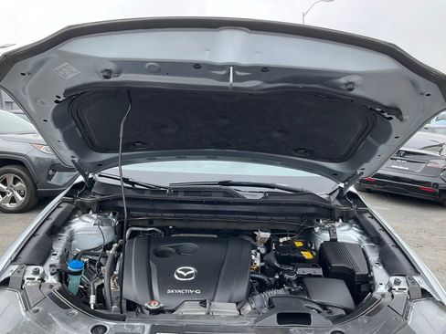 Used 2020 MAZDA CX-5 Touring FWD image 11