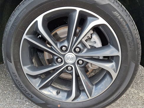 Used 2023 Buick Encore GX Select image 8