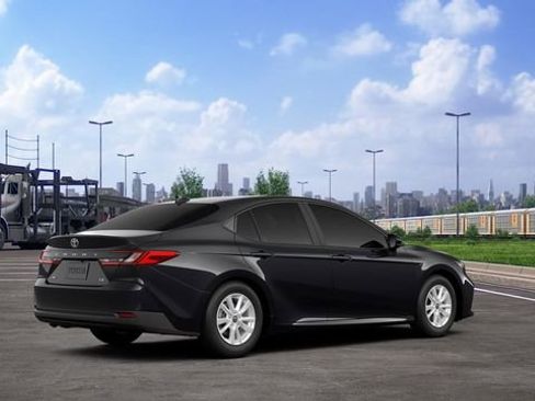 New 2026 Toyota Camry LE image 11