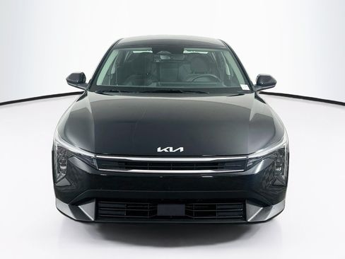 Used 2025 Kia K4 FWD image 2