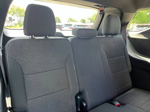 Used 2024 Chevrolet Traverse LS AWD/4WD image 26