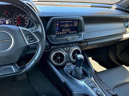 Used 2022 Chevrolet Camaro LT image 11
