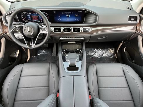 Used 2026 Mercedes-Benz GLE 450 4MATIC image 9