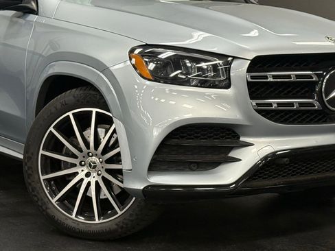 Used 2022 Mercedes-Benz GLS 450 4MATIC image 4