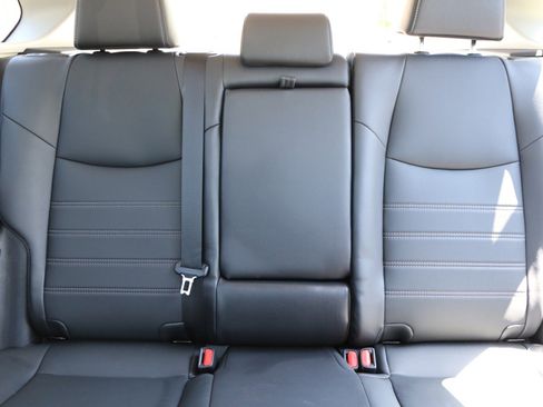 Used 2025 Toyota RAV4 XLE Premium w/ Weather Package AWD/4WD image 31