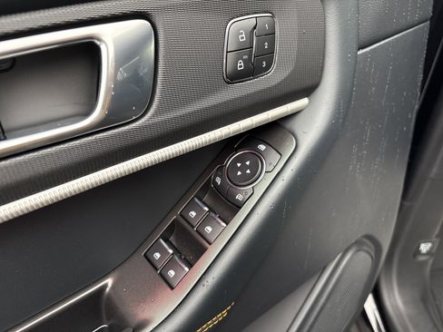 New 2026 Ford Explorer Tremor w/ Tremor Convenience Package image 24