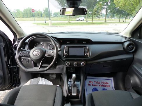 Used 2024 Nissan Kicks S FWD image 33