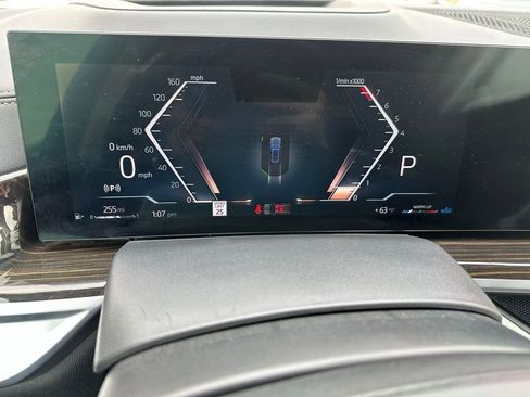 Used 2024 BMW X7 xDrive40i image 19