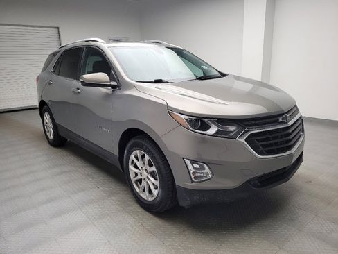 Used 2018 Chevrolet Equinox LT w/ Sun & Infotainment Package FWD image 13