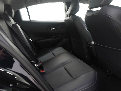 Used 2025 Toyota Prius AWD image 12