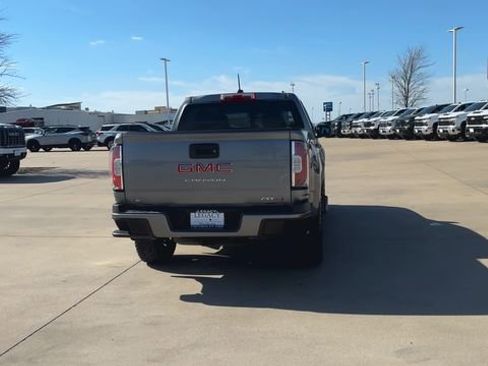 Used 2022 GMC Canyon AT4 w/ Trailering Package image 8