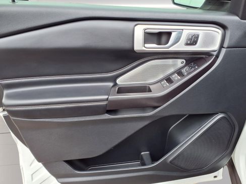Used 2020 Ford Explorer ST w/ Premium Technology Package AWD/4WD image 14