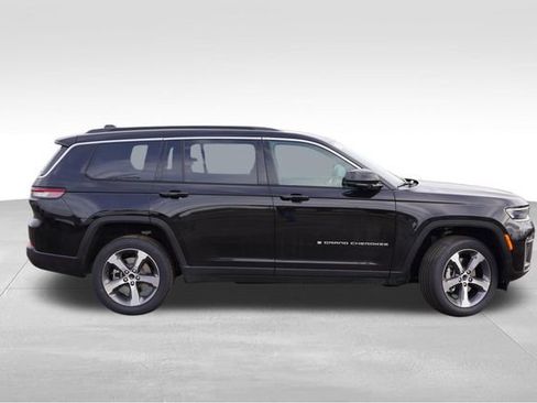 New 2026 Jeep Grand Cherokee L Limited image 2