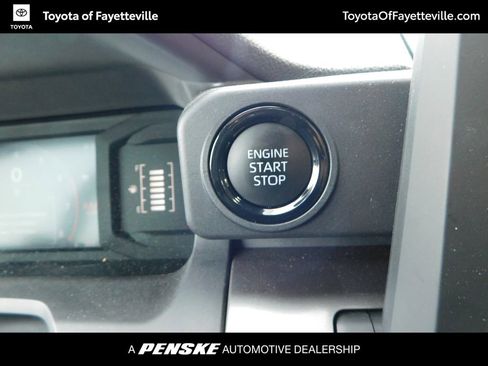 Used 2025 Toyota Tacoma SR5 AWD/4WD image 13