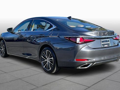 Used 2025 Lexus ES 350 w/ Premium Package image 11