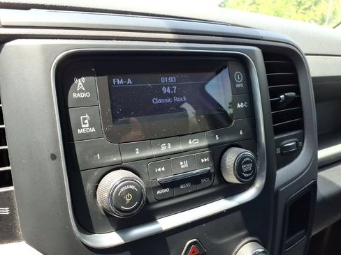 Used 2014 RAM 2500 Tradesman AWD/4WD image 15