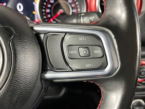 Used 2021 Jeep Gladiator Rubicon AWD/4WD image 17