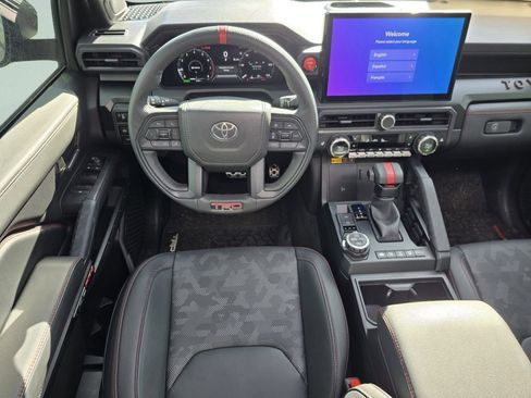 Used 2025 Toyota Tacoma TRD Pro image 41