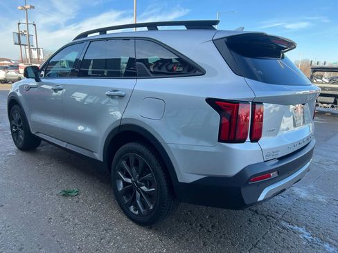 Used 2022 Kia Sorento SX Prestige image 6