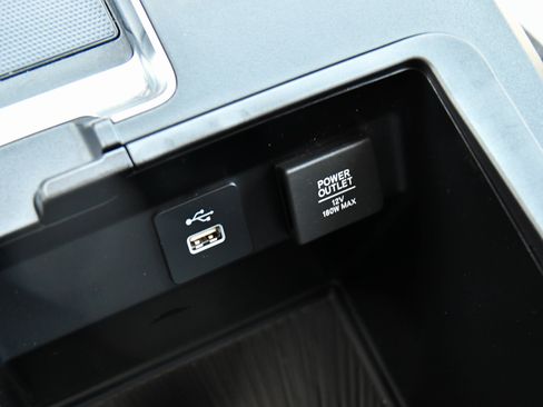 Used 2022 Acura MDX w/ Technology Package FWD image 31