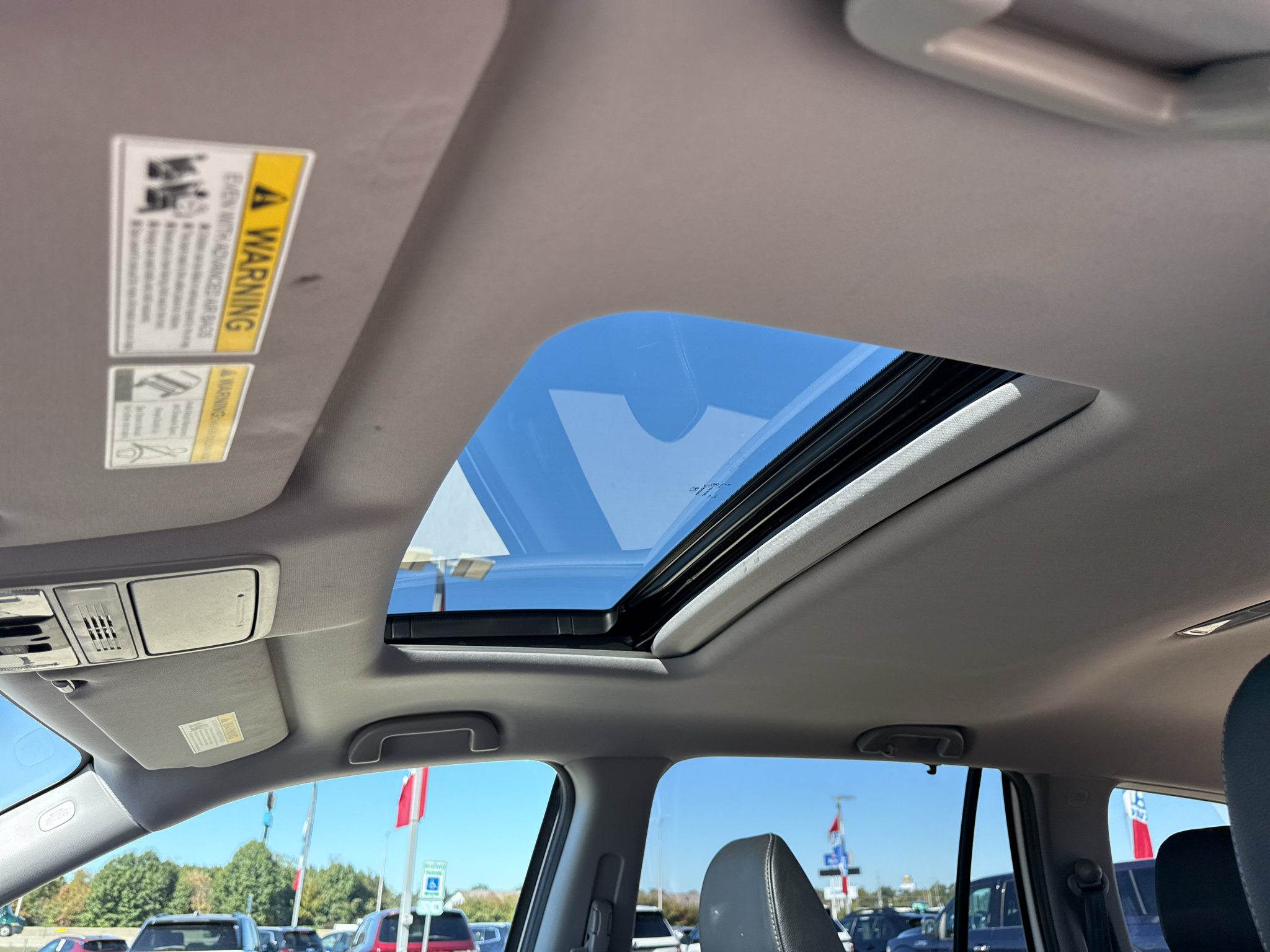 Used 2019 Honda Pilot EX-L image 12
