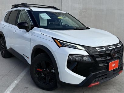 Used 2025 Nissan Rogue SV