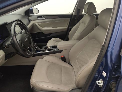 Used 2017 Hyundai Sonata Sport w/ Value Edition Package 02 FWD image 17