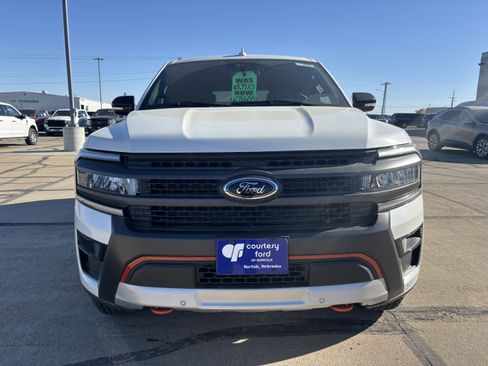 Used 2024 Ford Expedition Timberline image 3
