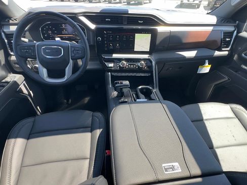 New 2026 GMC Sierra 1500 Denali AWD/4WD image 12