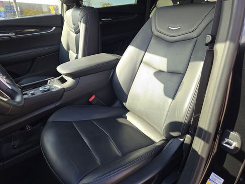 Used 2020 Cadillac XT5 Premium Luxury image 27